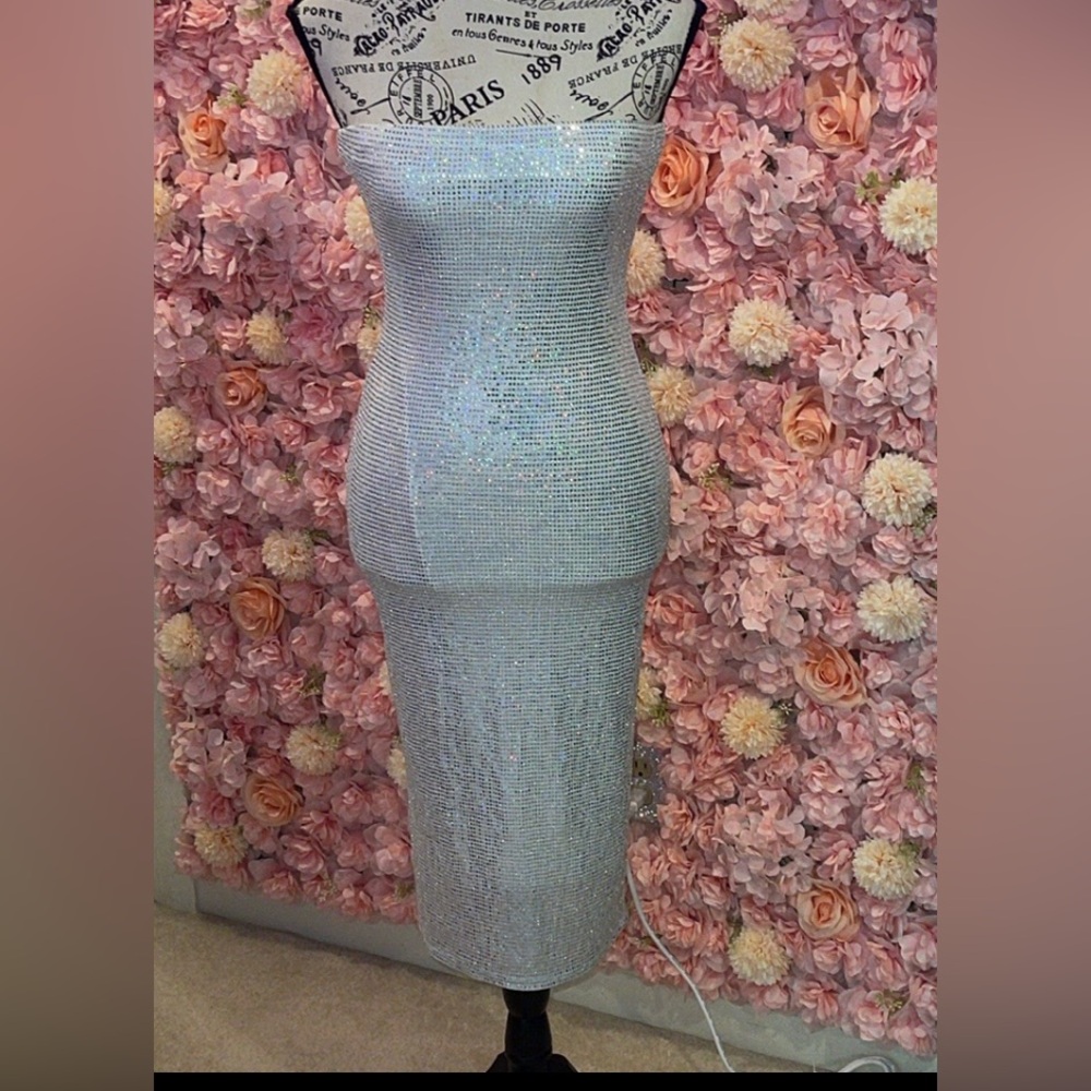 Sparkly Sequin Strapless Dress Designed By Fashion Nova
